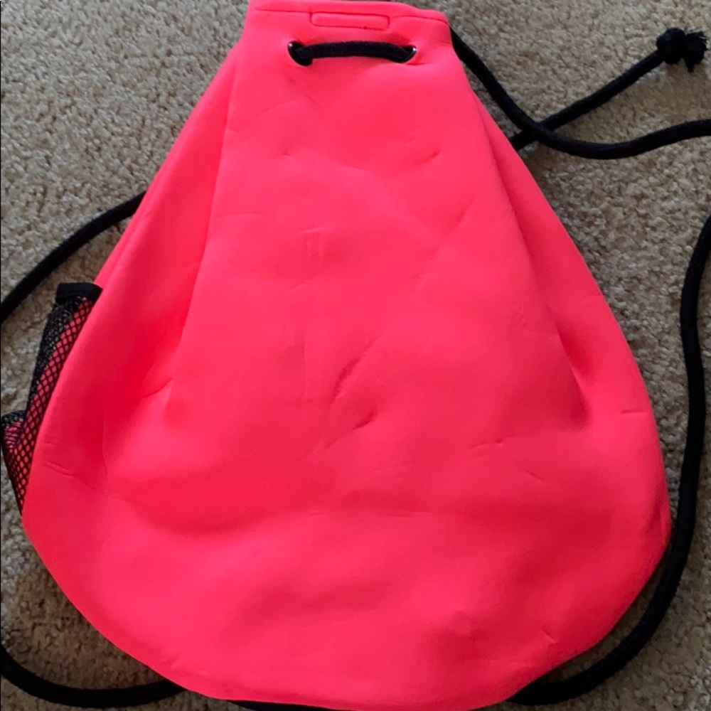 Drawstring backpack - Picture 2 of 4